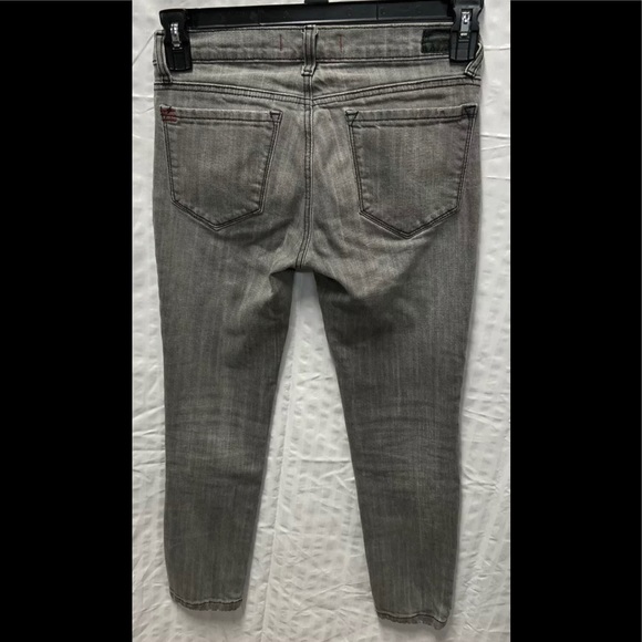 BDG Grey Skinny Jeans - Picture 3 of 3